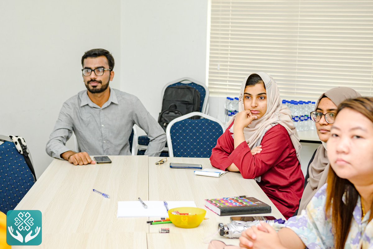 KRHmv's tweet photo. Chairperson of the Training Committee, Consultant in Paediatrics, Dr. Mohamed Faisal officiated the opening ceremony of the Training on Clinical Management of Dengue from 3rd - 5th June at North Regional @CustomsMv. 

#41yearsofkindness 

@presidencymv https://t.co/kEHpBPvbfK