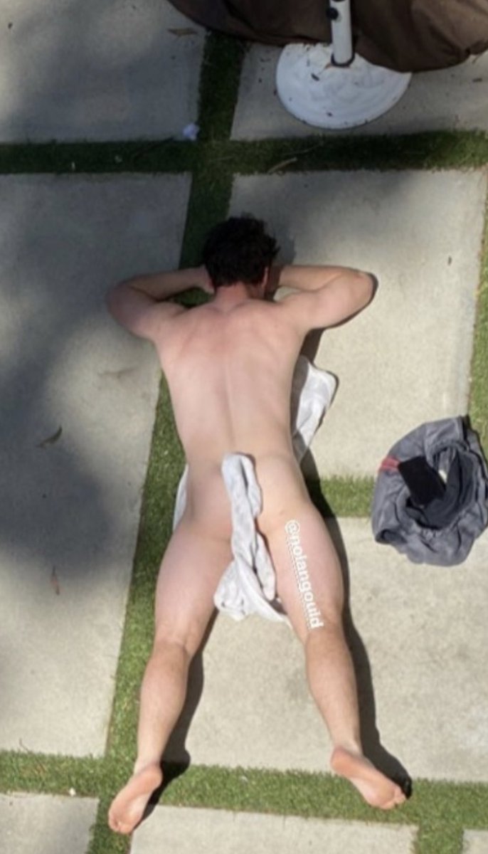 FamousBulge tweet media