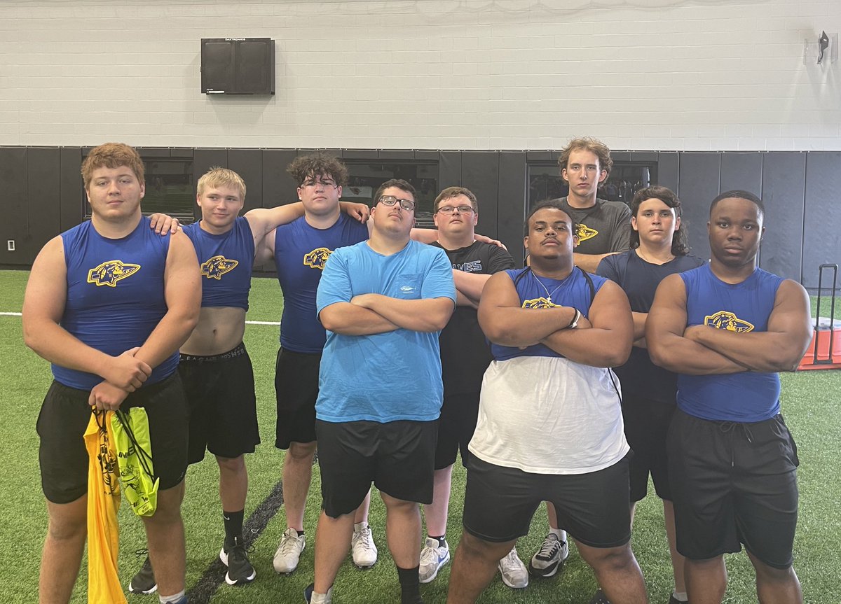 CoachBlann's tweet photo. I’m super proud of these @CHSBraveFB athletes! They competed very well and qualified for the State Lineman Challenge in Abilene on June 24th. We have qualified for State 3 years in a row! Thanks to @HSUCowboys for running a great event! #LACONEJO https://t.co/fn2YQOFpBM