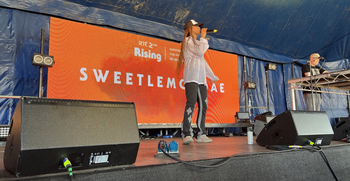RTE2fm's tweet photo. #2FMLive stage ft. @sweetlemondae 🫶

#2FMRising https://t.co/haTgaoe8NS