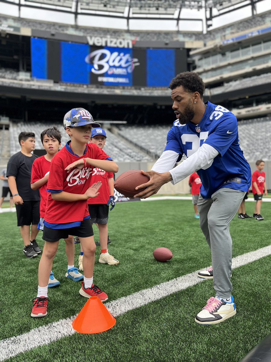 NYG in the Community tweet media
