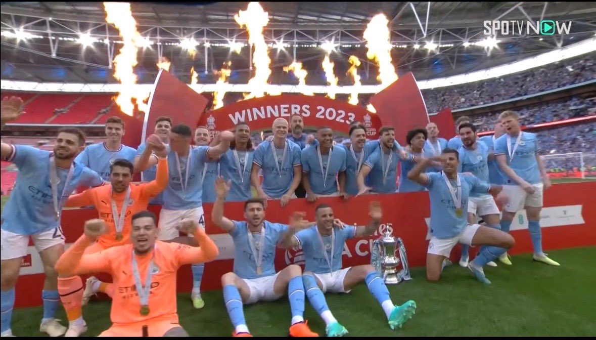 ManCity0528's tweet photo. 最高に素晴らしい！！
おめでとう！！
 #ManchesterCity 
 #ManCity 
 #FACupFinal https://t.co/GY3RG8irrJ