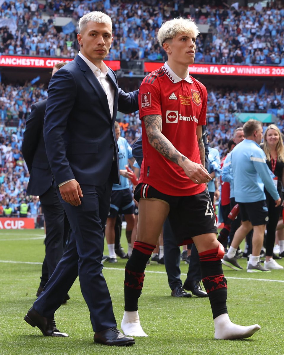 UtdPlug's tweet photo. Licha with Garnacho at FT 🇦🇷 https://t.co/n4gku2JG5r