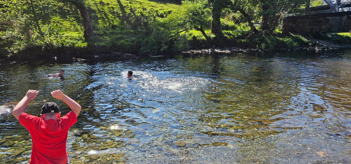 jodietom86's tweet photo. @iankenmoore The boys swam in it Thursday xx  it's was lovely https://t.co/eFQX3Kla4G