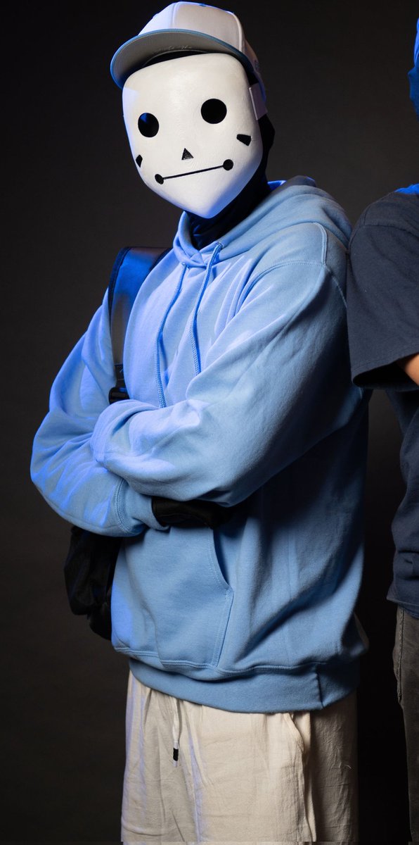 bolt-blue-on-twitter-what-do-you-think-of-this-cosplay-derpixon