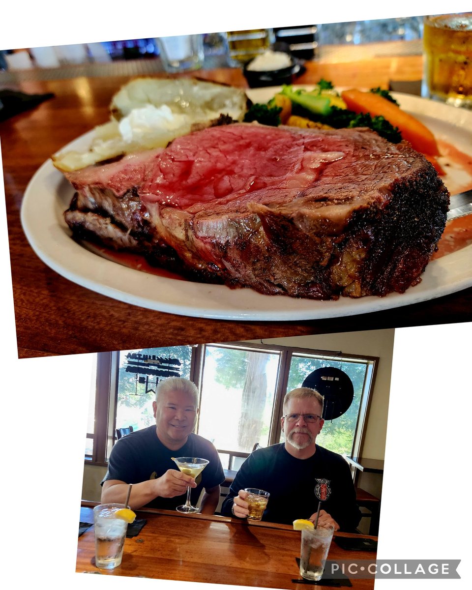 PaulTashiro's tweet photo. This behemoth prime rib is known as the "Paul" cut here at the California Grill & Bar of Pajaro Valley. It was nearly 2 lbs of mayhem last night!😆 Cheers!🥃🥩 #foodie #foodieblogger #santacruzcounty #California #watsonville https://t.co/9uxCWmmFcv