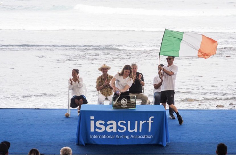 almulrooney's tweet photo. Sligo surfer beats current world champion Filipe Toledo 🇮🇪

The Irish surf team are in El Salvador this week competing in the world surfing games. Congrats to Ireland’s Gearoid McDaid who took on the world champ and won in his last heat. 

@gearoidmcdaid 👊 https://t.co/i7Cl4EQUQX