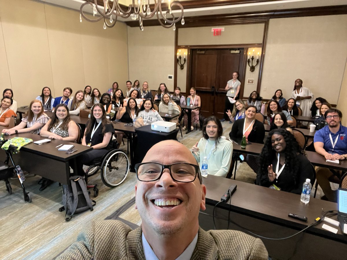 Dr. Hjamil A. Martínez-Vázquez tweet media