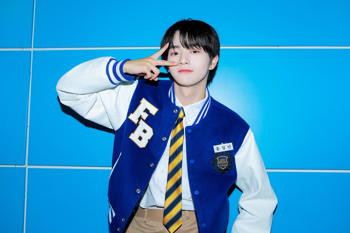 우리 사랑하는 준원이 형 1등 한 거 너무 축하해용! 하지만 저도 포기하지 않고 노력하는 성민이니까 꼭 파이널 무대 우리 둘 다 잘해서 같이 데뷔할 수 있으면 좋겠습니당😚 판타지 메이커 여러분 꼭 많이 응원해 주세용🫶💕

#소년판타지 #FANTASYBOYS
#홍성민 #HONGSUNGMIN