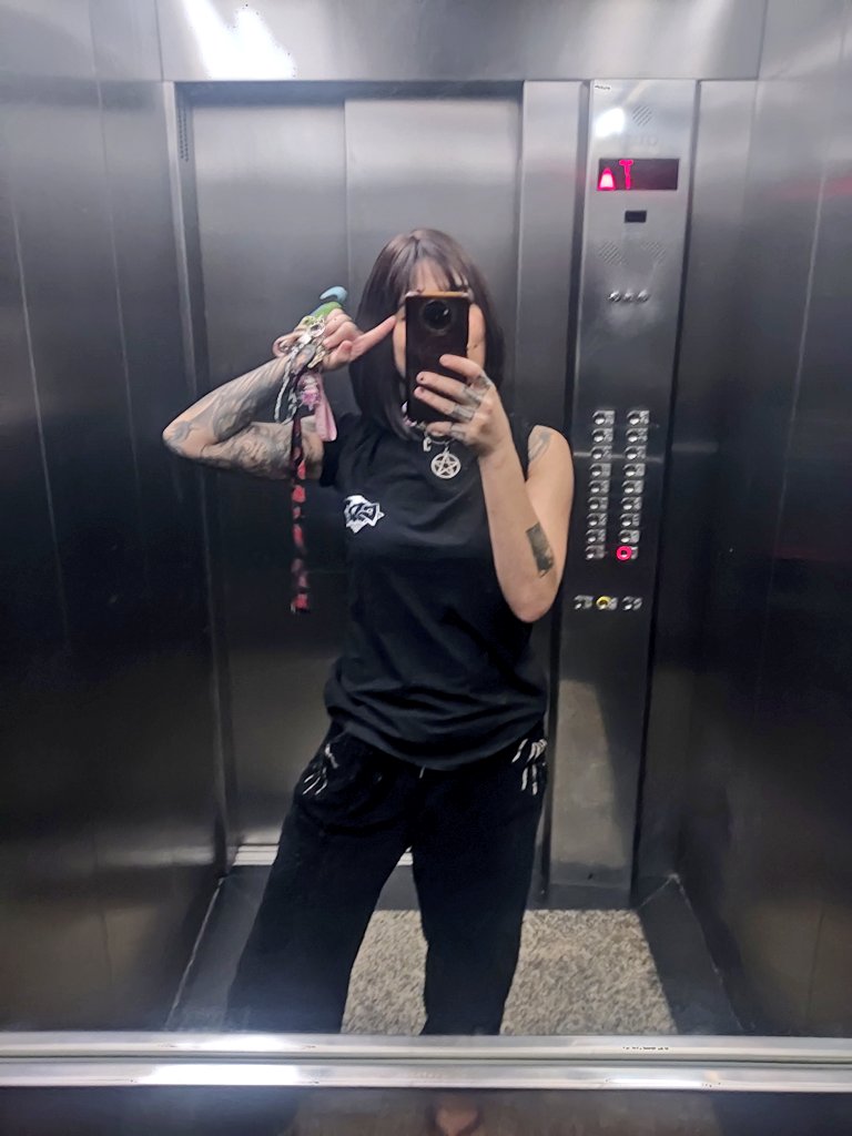 Hj vou ter um treinamento no Pc e tô empolgada.