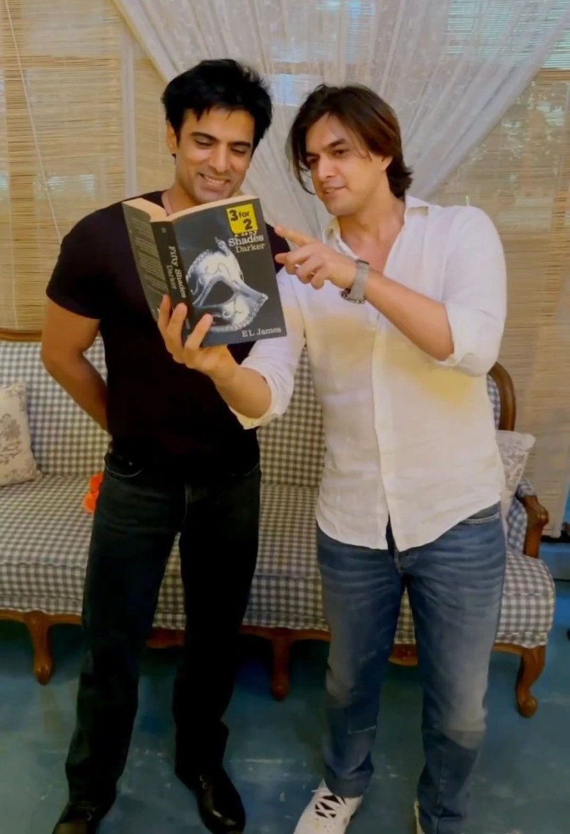 mohsincomfortt's tweet photo. THEIR FACES HELP- https://t.co/VZ0DQUKGTQ