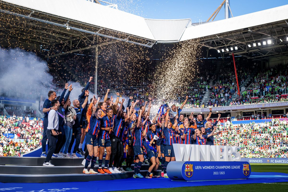 FCBarcelona's tweet photo. 🎊 WINNERS! 🎊 https://t.co/C9Zjdyqtio