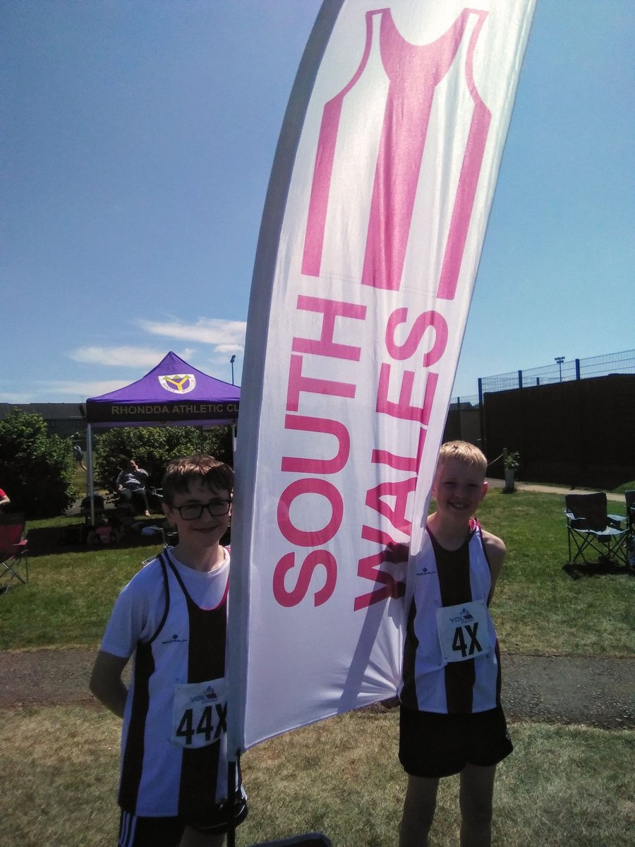 rhian_vale's tweet photo. South Wales representation for Ralph Lummis and Ioan Vale today at the YDL Bristol. Great job boys @StjohnboysPE @ZoeLummis https://t.co/ofvzDiADaS
