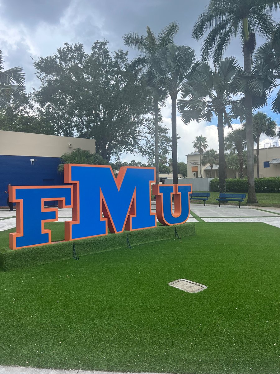 Man of Service tweet media