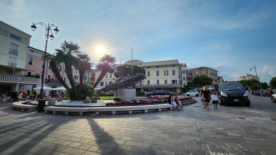 myfavethings77's tweet photo. I'm at Hotel Mayer Splendid in Desenzano del Garda, BS https://t.co/67xQAgIgUh https://t.co/BeHWMJeFHu