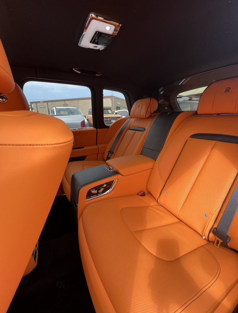 Mandarin interior so bright it will hurt your eyes.