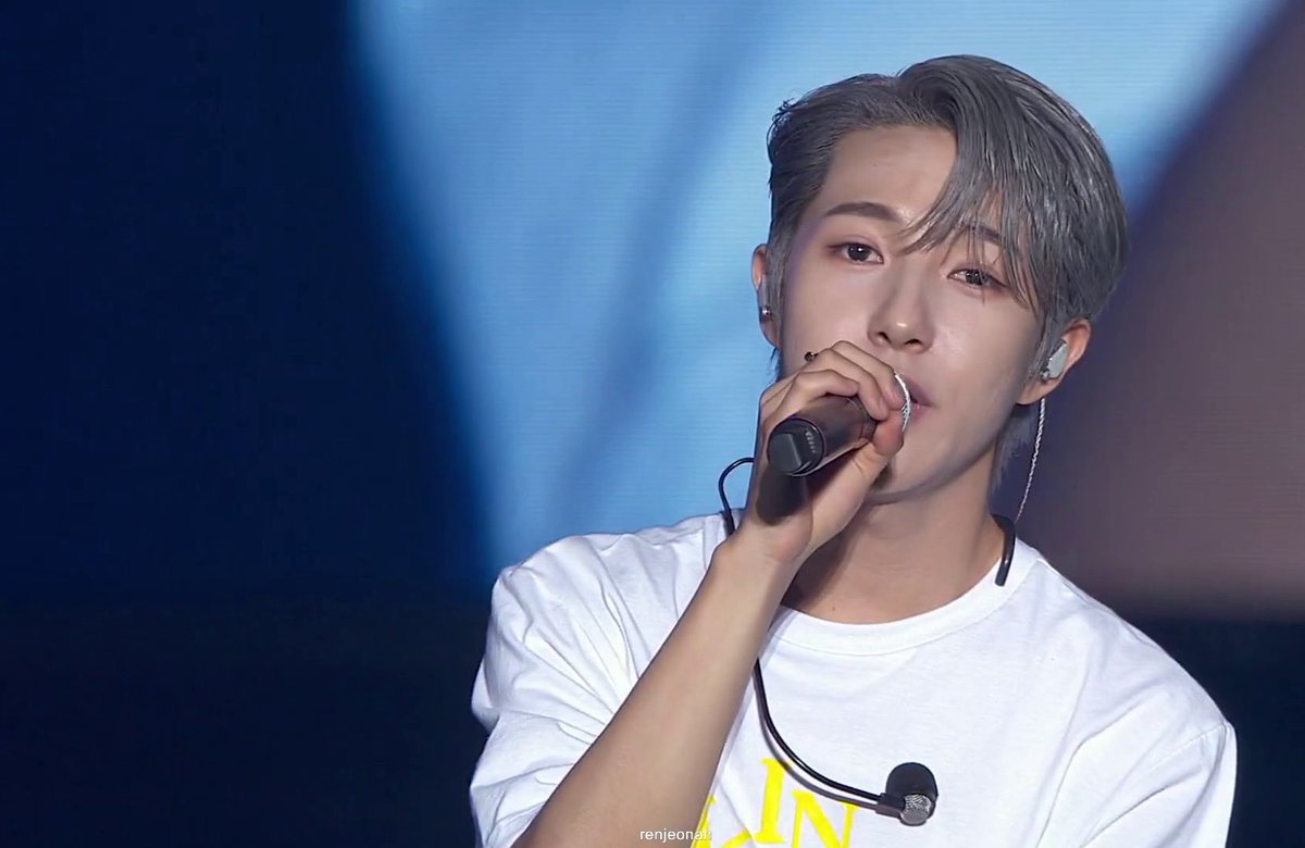renjeonah's tweet photo. 230603 tds2 encore full with eng sub is now up on okru!

🔗  https://t.co/IzfP5jp7Ke

enjoy~ 🦊💛
lmk if you want to download/watch via mega, i can upload there but fyi the video is 28gb huge 🙈 https://t.co/fe3OYFWP3g