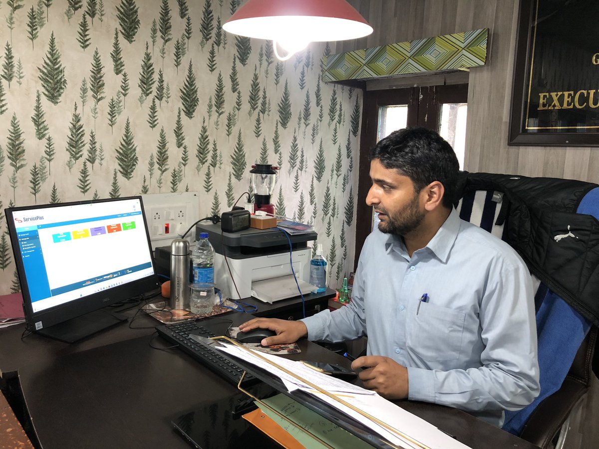 TehsildarKulgam's tweet photo. Fifty thousand Online applications for various services disposed of within PSGA timeline. We are committed to provide hassle free services in the most transparent manner.
#digitalj&k
@OfficeOfLGJandK
@revenuejnk
@DrBilalbhatIAS
@diprjk
@DcKulgam
@DioKulgam https://t.co/2od0PPvWrC
