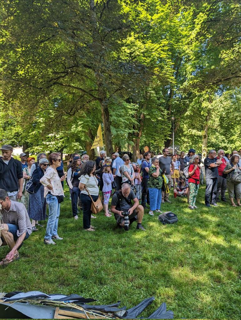 NUPES_21's tweet photo. 📸🌼 Aujourd'hui c'était manifestation contre le #mégaméthaniseur de #Cérilly à Châtillon-Sur-Seine.

💡Voici 7 raisons de pourquoi ce projet est une mauvaise idée.

https://t.co/uQ3haYhsbE https://t.co/sgNfPChsgP