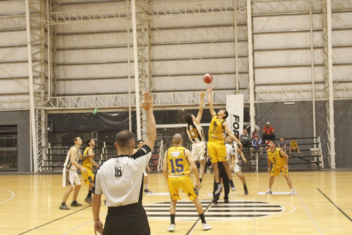 AbrChaco's tweet photo. Anoche por el juego 2 de los Play In de la Copa Resistencia, en condición de visitante, Don Orione le ganó a Chaco For Ever 92 a 57 , mientras que San Fernando le gano a Juventud 77 a 70. Los ganadores se pasaron a cuartos de final del campeonato. 

Don

https://t.co/Bqft7svDfA https://t.co/L1I51uLdOK