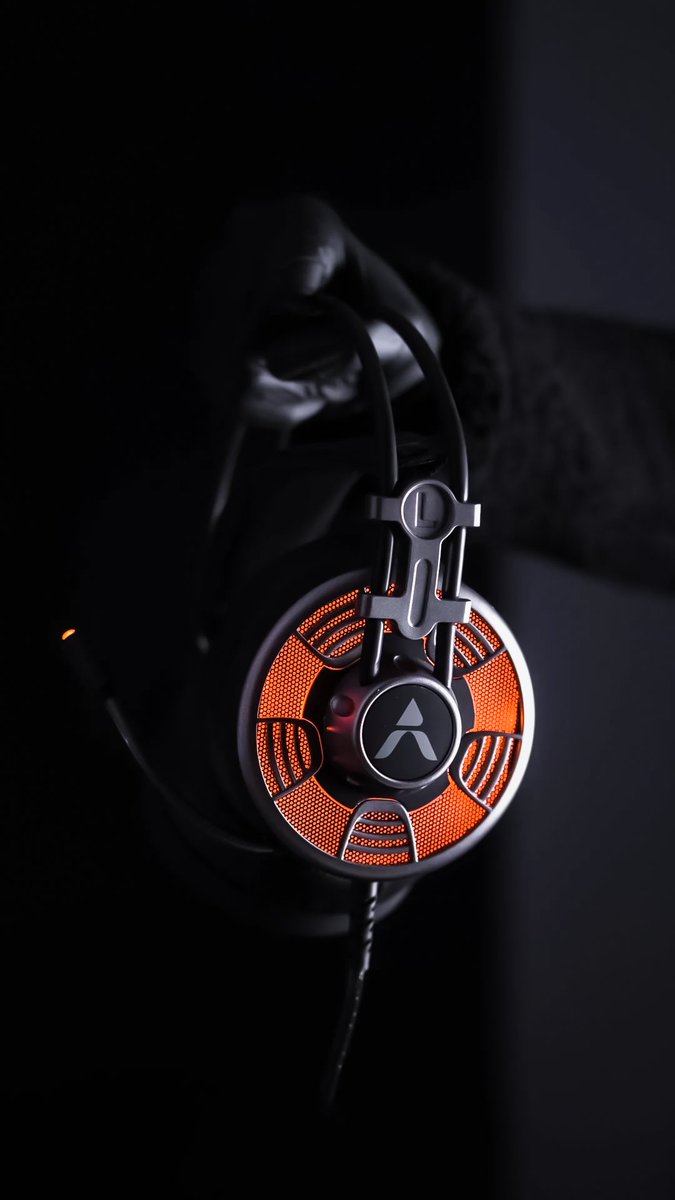 Adcom_India's tweet photo. Weekend gaming mode enabled ๐ฅ
๐ง: Adcom vision 7.1 gaming headphones
Buy link: https://t.co/sydQAxeux4
#gamewithadcom #gaming https://t.co/nrvWSCylDt