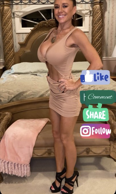 Check out my #instagram too! Link in bio! https://t.co/qFuQarTflp<a href="/tag/instagram"class="tags">#instagram</a>