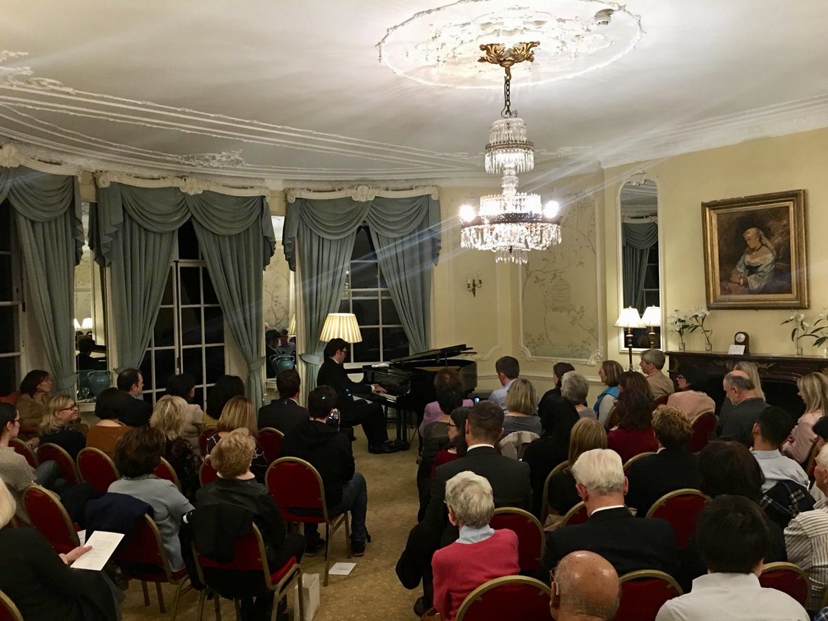Gallery106's tweet photo. Simo Sisevic Piano Concert - https://t.co/wam9vUO2ro https://t.co/6ID2pPJQ8V