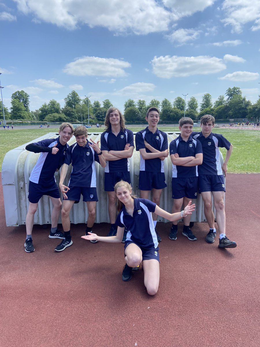 Emmbrook_PE's tweet photo. The results are in… 🥁🏆 our amazing students have done us proud at district athletics! Shout out the the Y7 girls who won the relay and to Matthew Blake and Connor Boyce in Y9 who have both qualified for county in javelin and long jump, respectively! #FAIRvalues #proudPEdept 🥇 https://t.co/XQzDyT9Q76