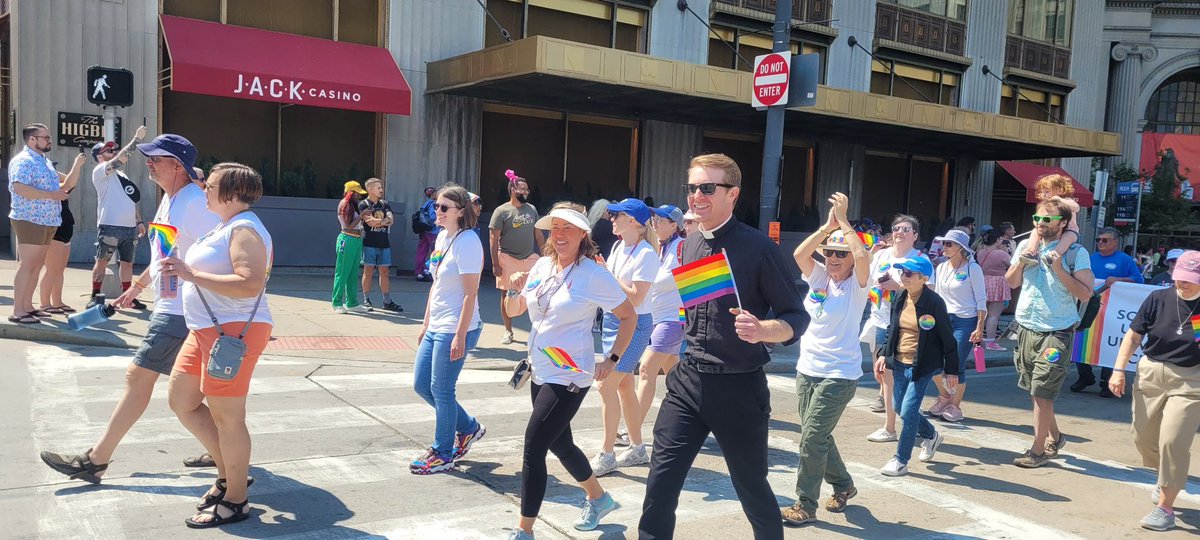 St. Barnabas Episcopal Church tweet media