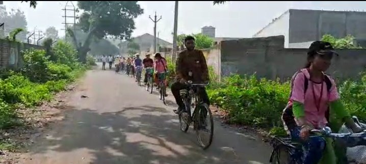 aitcdip's tweet photo. #আজ_বিশ্ব_বাই_সাইকেল_দিবস 
এক বিন্দু ভলান্টারী ব্লাড ডোনার্স ফোরাম এর উদ্যোগে বিশ্ব বাই সাইকেল দিবস উপলক্ষে আয়োজিত বর্ণাঢ্য সাইকেল র‍্যালি ।
শুরু হয় গোপালপুর পশ্চিমপাড়া রাসতলা থেকে বিধাননগর ডিডিত্র মার্কেট রক্তদান ভবনে শেষ হয় তার কিছু মুহুর্ত। https://t.co/ziaRdSBM3F