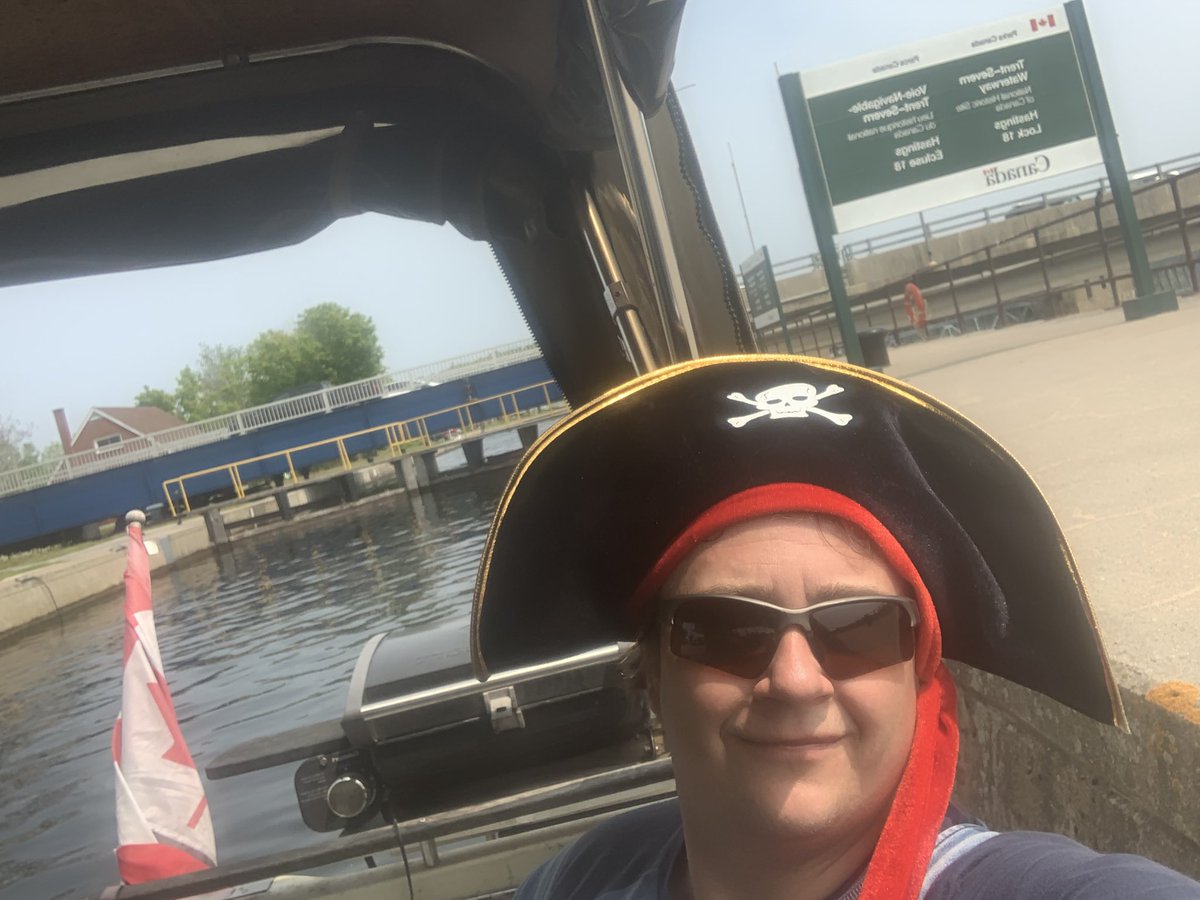 Captincrinkles's tweet photo. Saturday in the city. Off the boat for a weekend. Going biking around. starting day right at chew chews diner. Tonight be fun. Anyone else going tonight to dog party/drinks on church. https://t.co/K1BuG0hgw8