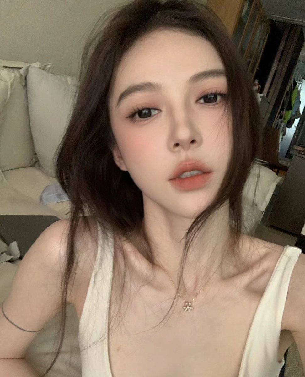 X10283729's tweet photo. 投稿 #反差婊 #母狗 #射屏 #颜射 #射脸 #射頻 #合照 #cumtribute https://t.co/uTIn63Niwh