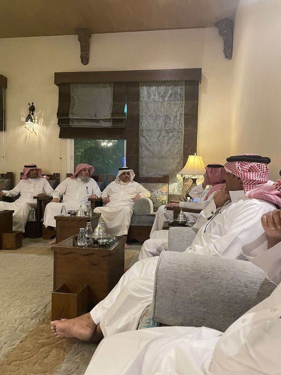 abdullah_ak9's tweet photo. تمت اليوم زيارة 
الشيخ محمد بن سلطان بن جهجاه بن حميد ، بالرياض ومن خلال اللقاء تم إنطلاق الحملة وحث فاعلي الخير لعمل ما يمكن لتغطية المبلغ المطلوب لعتق رقبة سلطان مطلق المقاطي
#حملة_اعتاق_رقبة_سلطان_المقاطي_العتيبي
نسأل الله أن تكتمل الديه بتكاتف الجميع
@BINHUMAID_OTIBA https://t.co/4NCuVuEHLr