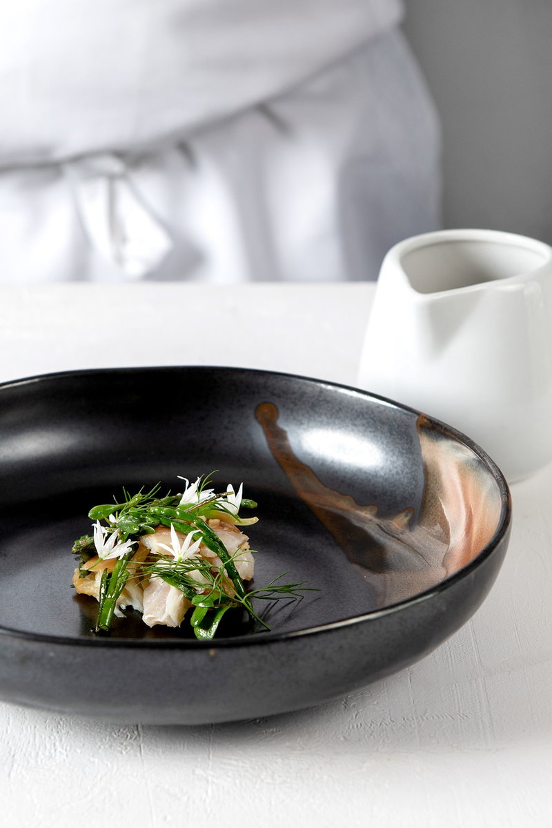 ThackeraysRest's tweet photo. Across our menus, perfect plating is key to our success in the Thackeray’s kitchen. At the pass, @ChefPatrickHill ensures that all of our plates are as impeccably presented as they are packed full of flavour.

#chefsplateform #foodplating #chefsplating #finedininglovers https://t.co/QMNKkdnQQR