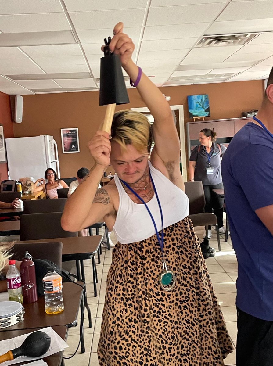 ForRecovery's tweet photo. Check out these amazing pictures from Recovery Band Camp! Join us Saturdays at 3:00 for this weekly jam sesh. No musical experience required 🎸🥁🎹
#RecoveryCurrent #recoverybandcamp #recovertogether #wedorecover #prss #livingproof #recoveryworks #sud #substanceusedisorder #recovery #addiction