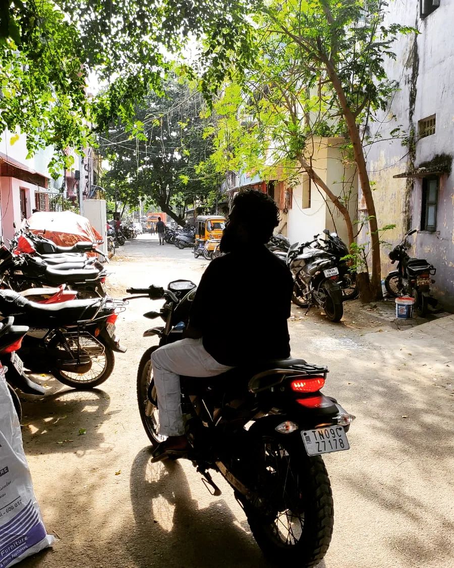 Sansaran17's tweet photo. 👁

#techtorque96 #xpulse #xpulse200 #xpulseriders #xpulseownersclub #xpulse2004v #xpulsekerala #Thala #AJITH #thalaajith https://t.co/S7tDfccND2