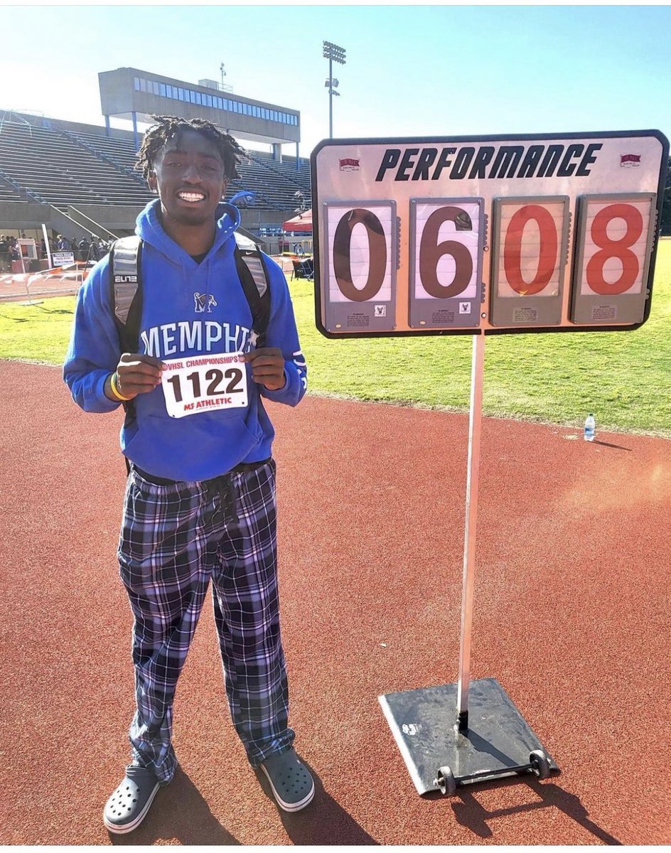 Another amazing athletic performance for <a href="/Randall_Jay12/">Jay Randall</a>. Finished second in the state jump 6’8” in the high jump. Breaking his own Patriot HS record. Excelled in three sports! 🔴⚪️🔵🏀