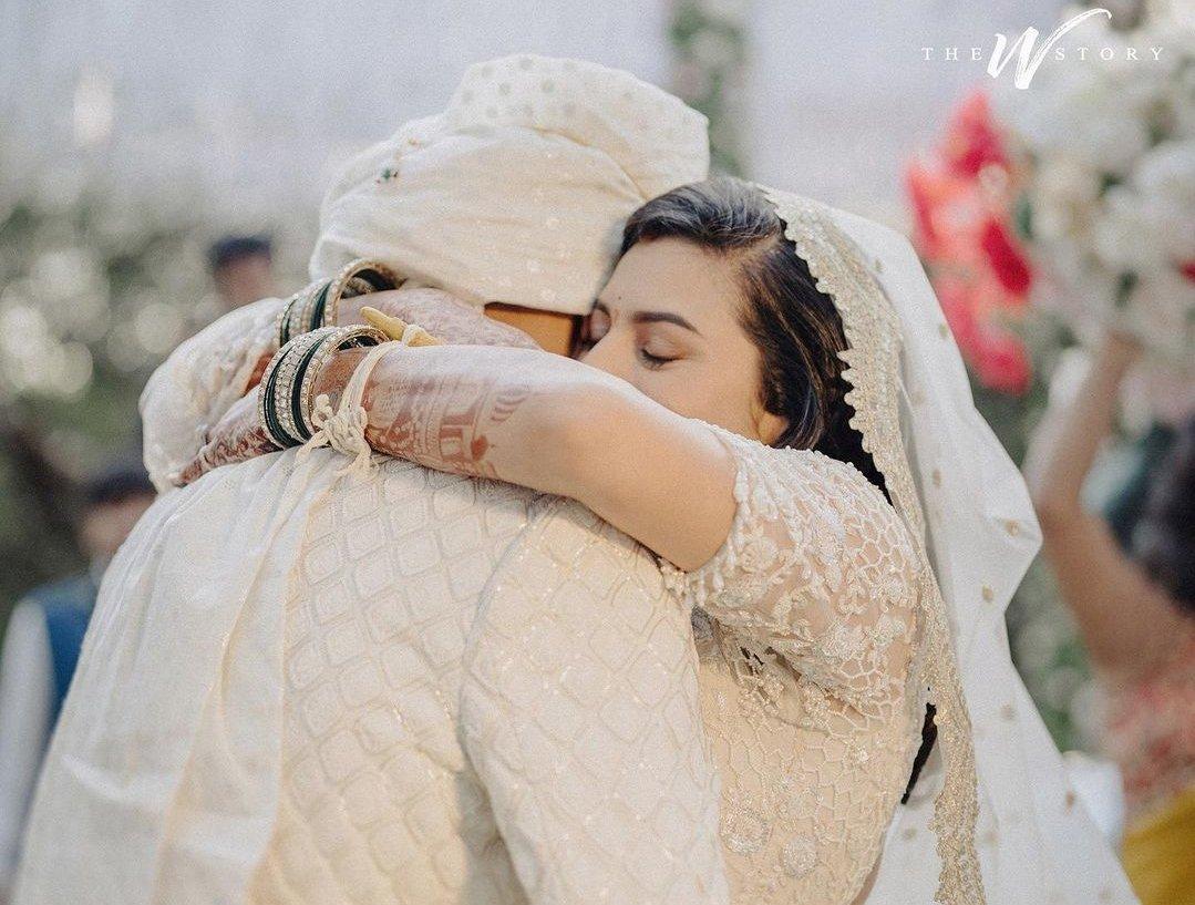 Congratulations to the adorable jodi Ruturaj & Utkarsha ❤️

Both looking super cute together - wishing them both a very happy married life ❣️
#RuturajGaikwad #UtkarshaPawar