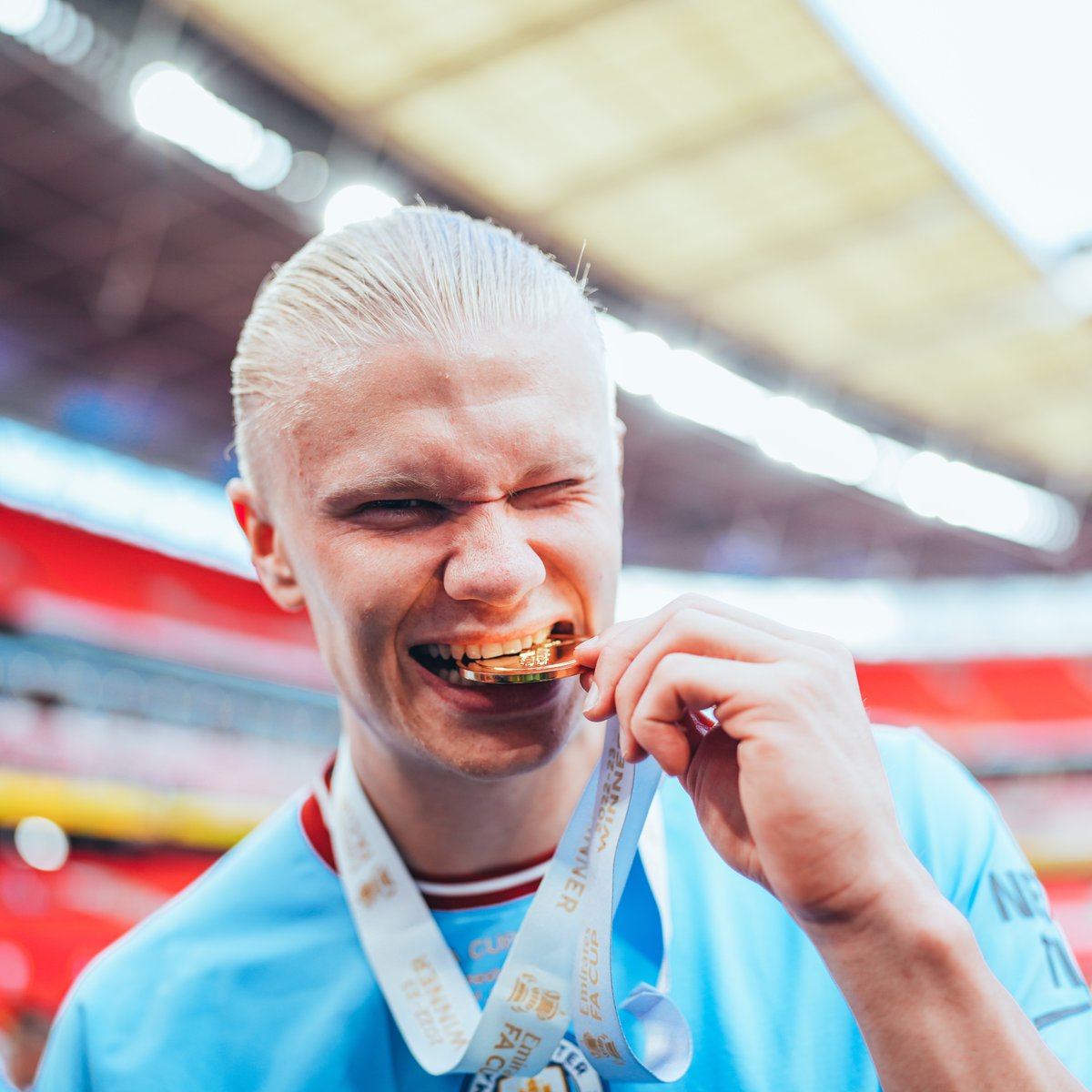manchester-city-on-twitter-how-does-it-taste-erlinghaaland