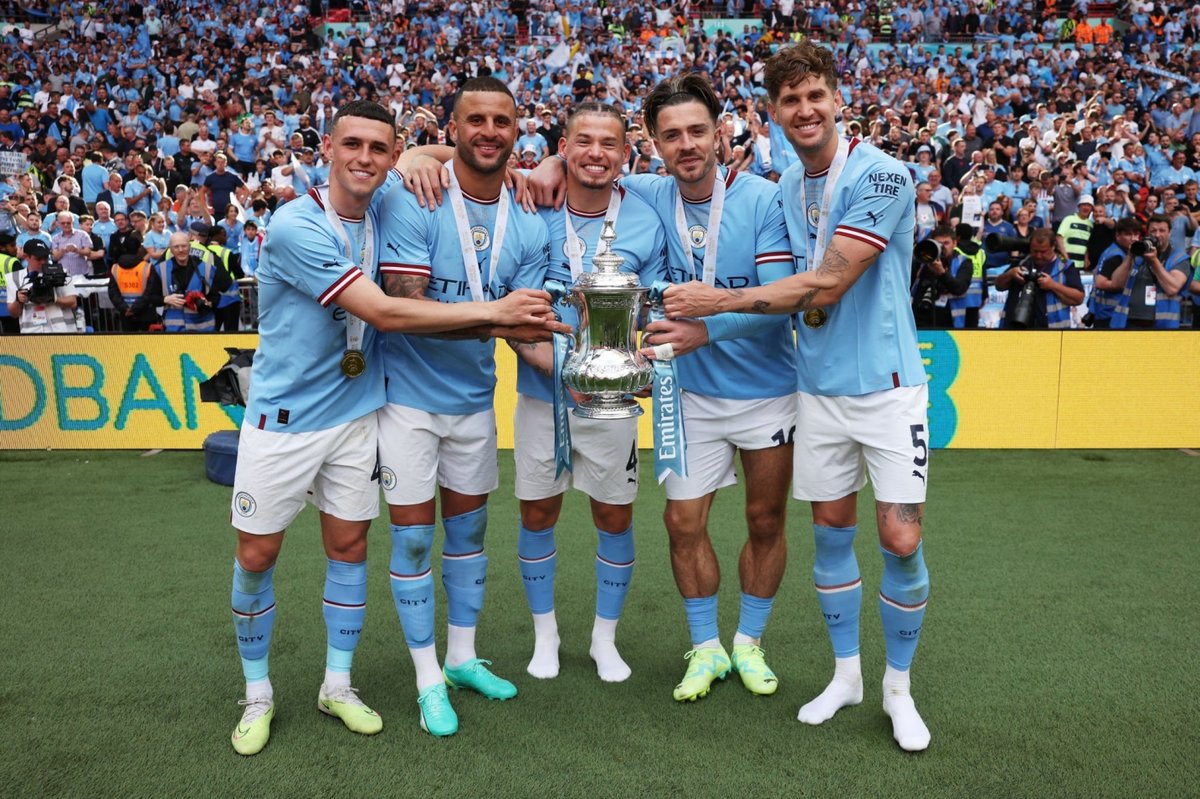 HQpcrt's tweet photo. Phil Foden &amp; Kyle Walker &amp; Kalvin Phillips &amp; Jack Grealish &amp; John Stones #FACupFinal https://t.co/BgZjZh9v0e