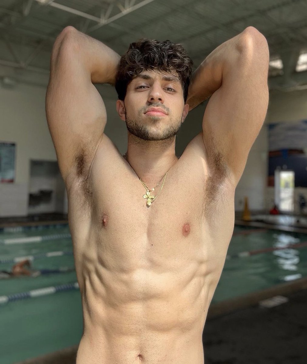 ChanceOfShade2's tweet photo. IG: elihanounn https://t.co/Etlow4SvPN