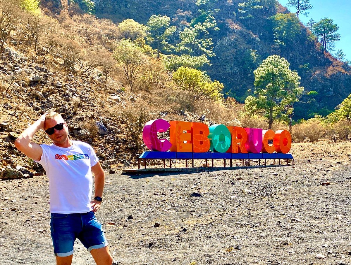br_webb's tweet photo. Go with the flow, in Ceboruco. 🌋 

#HomoCultureTour #VisitNayarit #GayNayarit #TravelWENroute #volcano #ceboruco #gaycation #gaytravel #gayoutdoors #travelgram #naturelover https://t.co/4s3i9Oh2Py