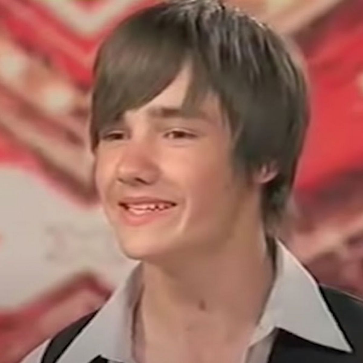 This was Liam Payne when he first auditioned for X Factor.. 14 years old... a child. Cheryl Cole was a judge of course. A position of power. 

They later got together and had a child. 

Why was she not treated with the same contempt and scrutiny as #Schofield ?

Anyone know?