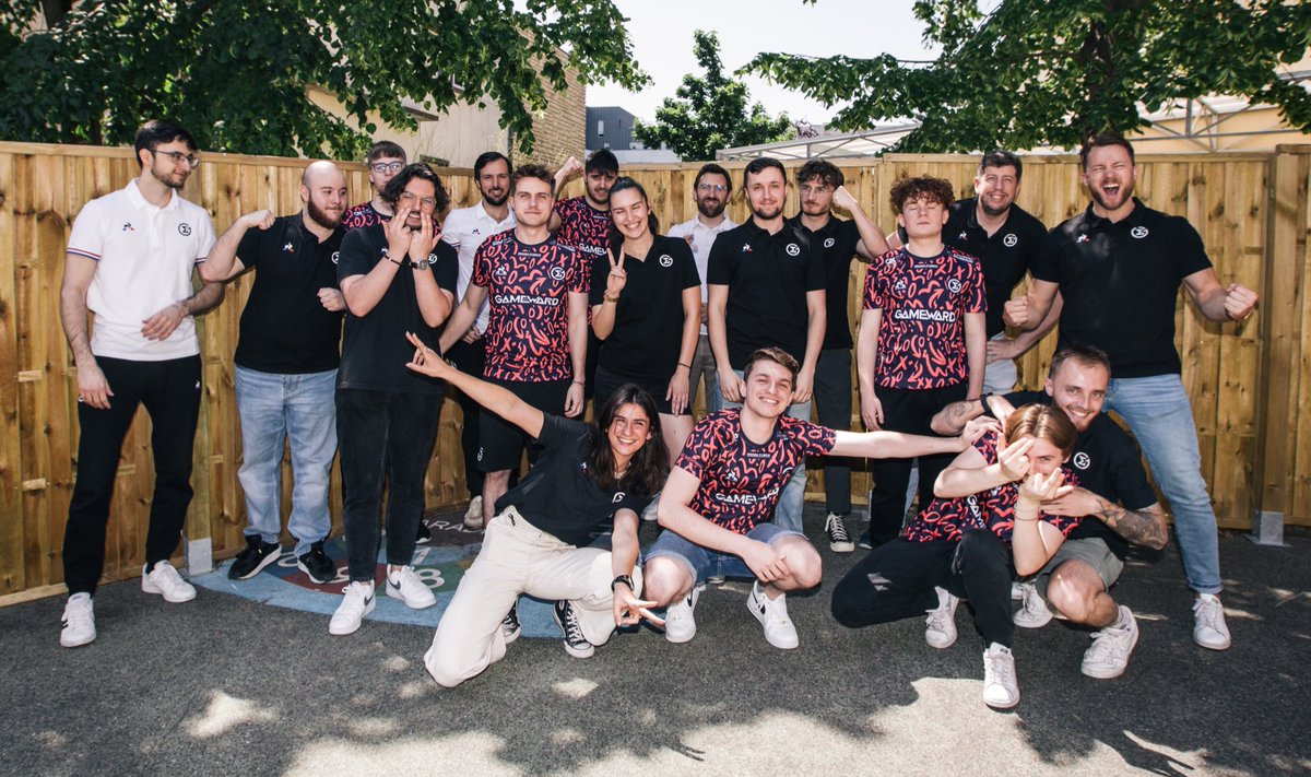 GameWardTeam's tweet photo. JUSTE MERCI 💜

Plus de 1000 personnes (et en famille !) aujourd’hui pour découvrir notre chez nous 🫰

Merci à toutes et tous pour votre présence, à l’année prochaine 🫡

#FaceEverything https://t.co/55B7AmGbph