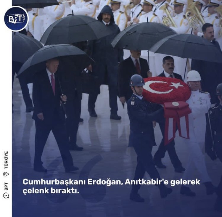 Selmakgk's tweet photo. @humeyraniz34 @crncmbz @mesalehareketi Ha gülüm böyle paşa paşa 😚 https://t.co/PsXm3q8YhB