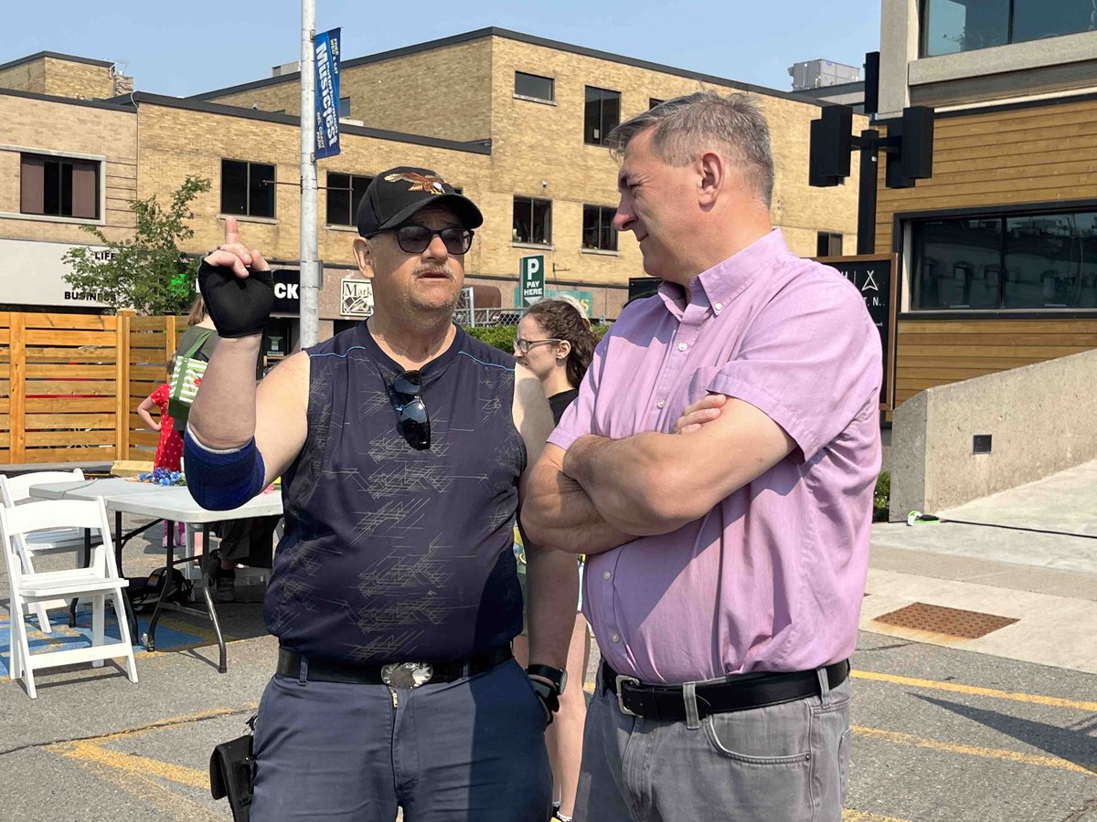 DaveSmithPtbo's tweet photo. Today I attended the second annual #CapableCon. This event was created to celebrate the differences in our community, by promoting inclusivity in a safe and fun atmosphere! @PTBOCPD https://t.co/qrbWR9O89x