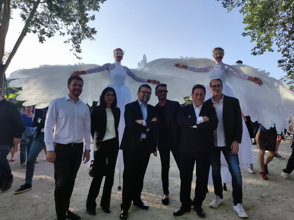 AlfortvilleActu's tweet photo. #Alfortville - Top départ pour la nuit blanche.
C’est à l’île au Cointre. Show nocturne sur la Seine. Concert avec le conservatoire de musique. Spectacle danse avec La cie Pietragalla. Animations et stand street food. Accès libre. C’est jusqu’à 23h + https://t.co/jaN5HAONNb