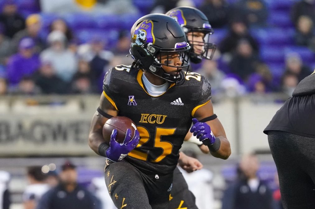 DarrelljohnsonD's tweet photo. Blessed to receive an offer from East Carolina University! @Coach_B_Harrell  @ECUAthletics @MohrRecruiting @on3 @Coach_JMizell https://t.co/F3g6x3kkEB