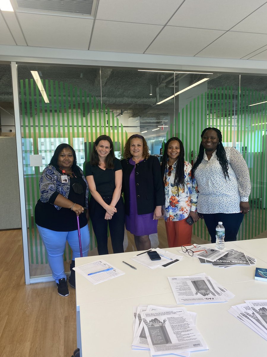 CommunityK2's tweet image. Reflecting on our visit to the @GrahamWindham  Brooklyn location, this past week. What a lovely and calming space families have in times where things may not be calm. It was a great experience putting faces to names. Thank you for your partnership! #wearethevillage