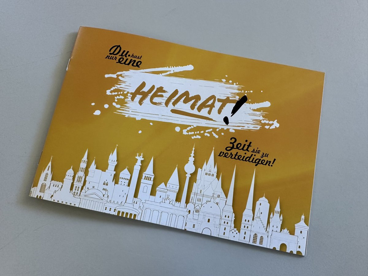FrankFranz's tweet photo. Der Parteitag hat dem Antrag auf Umbenennung soeben mit großer Mehrheit zugestimmt. Wir sind „Die Heimat!“ https://t.co/5xA82cZw99